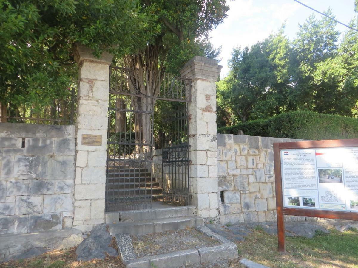 Villa Katarina Kaštela Kültér fotó
