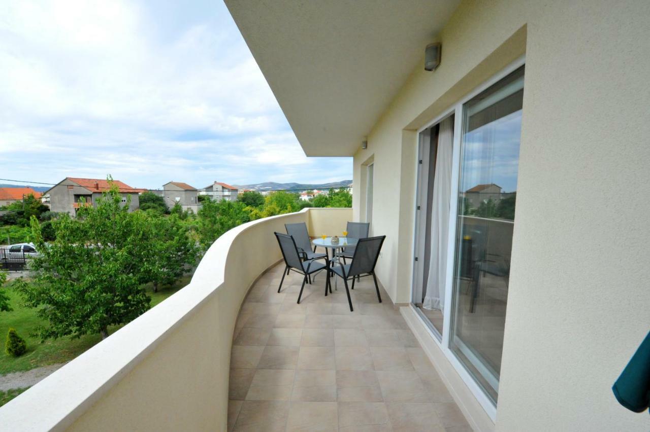 Villa Katarina Kaštela Kültér fotó